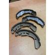 Kép 2/2 - fékpofa szett Ignis, Wagon-R/3-4 széria  (53200-84E00,  53200-84E01,  53200-86G00)  utgy.