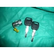 Swift -2003 dugózár betét kulccsal jobb gyári zárbetét 82200-61840