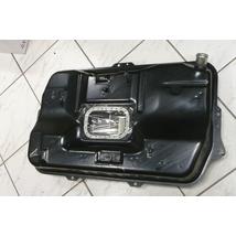 benzintank Swift 2003-ig 