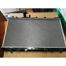 vízhűtő radiátor, hűtő SX4 benzines kézi váltós 17700-79J00, Nissens