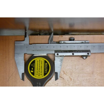 hűtősapka ,kupak Swift 2005- 1.3 b., Alto, SX4, 43 mm, 17920-75F00, Olasz (1.1 Bar)