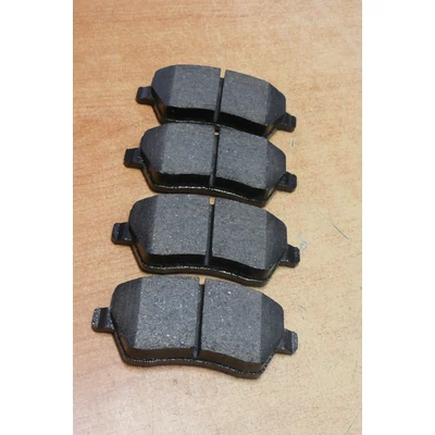 fékbetét Swift 2010-, garnitúra, 55810-68L00, Japanparts