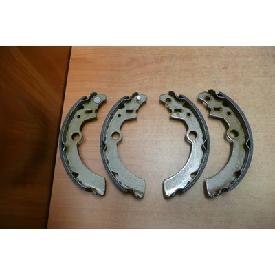 fékpofa szett Alto, Wagon-R,  53200-76G41, 53200-76G31, 53200-76G10, Olasz , UBrake vagy K.A.V.O.