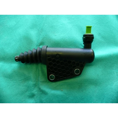 kuplung munkahenger Swift 2005-  23820-63J01, Valeo  (váltónál) 
