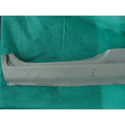 küszöb külső Maruti jobb 64111-84400 