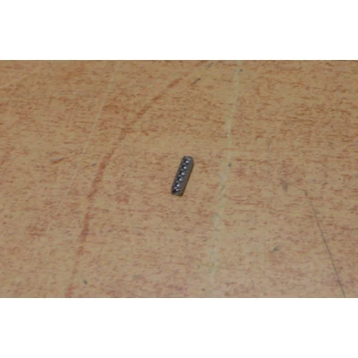 Suzuki kuplung kinyomócsapágy rögzítő csapszeg stift 09205-03019, gyári