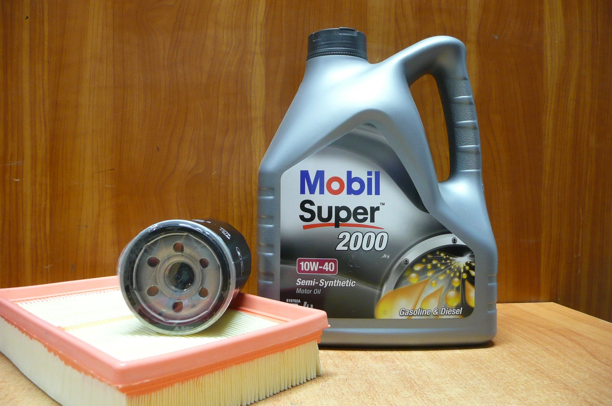 szervíz csomag szett olajcsere készlet Swift 2005-2010 1.3-1.5 benzin,  Mobil 10W40 4l.+ szűrők
