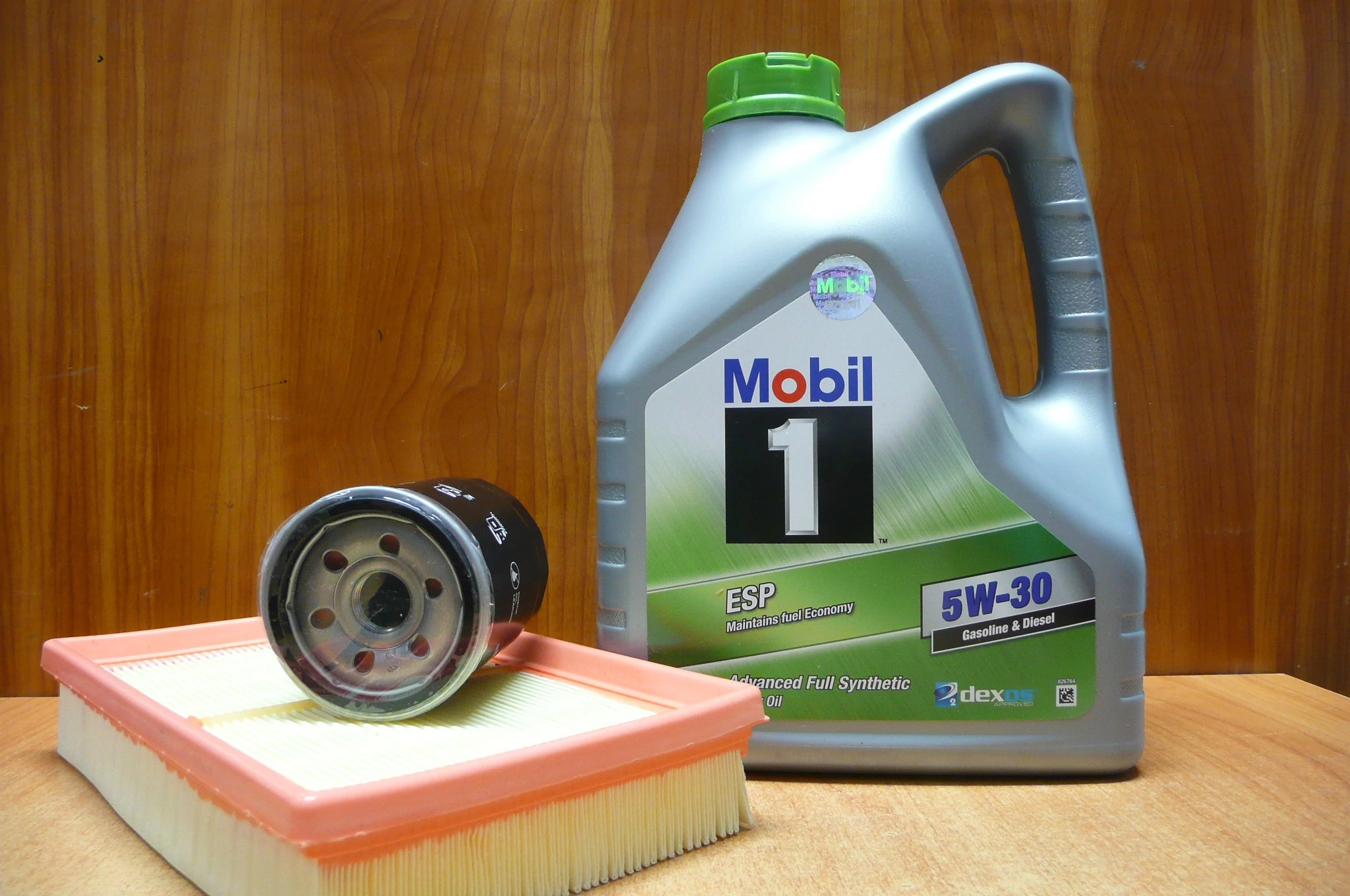 szervíz csomag szett olajcsere készlet Swift 2005-2010 1.3-1.5 benzin, Mobil 5W30 4l.+ szűrők