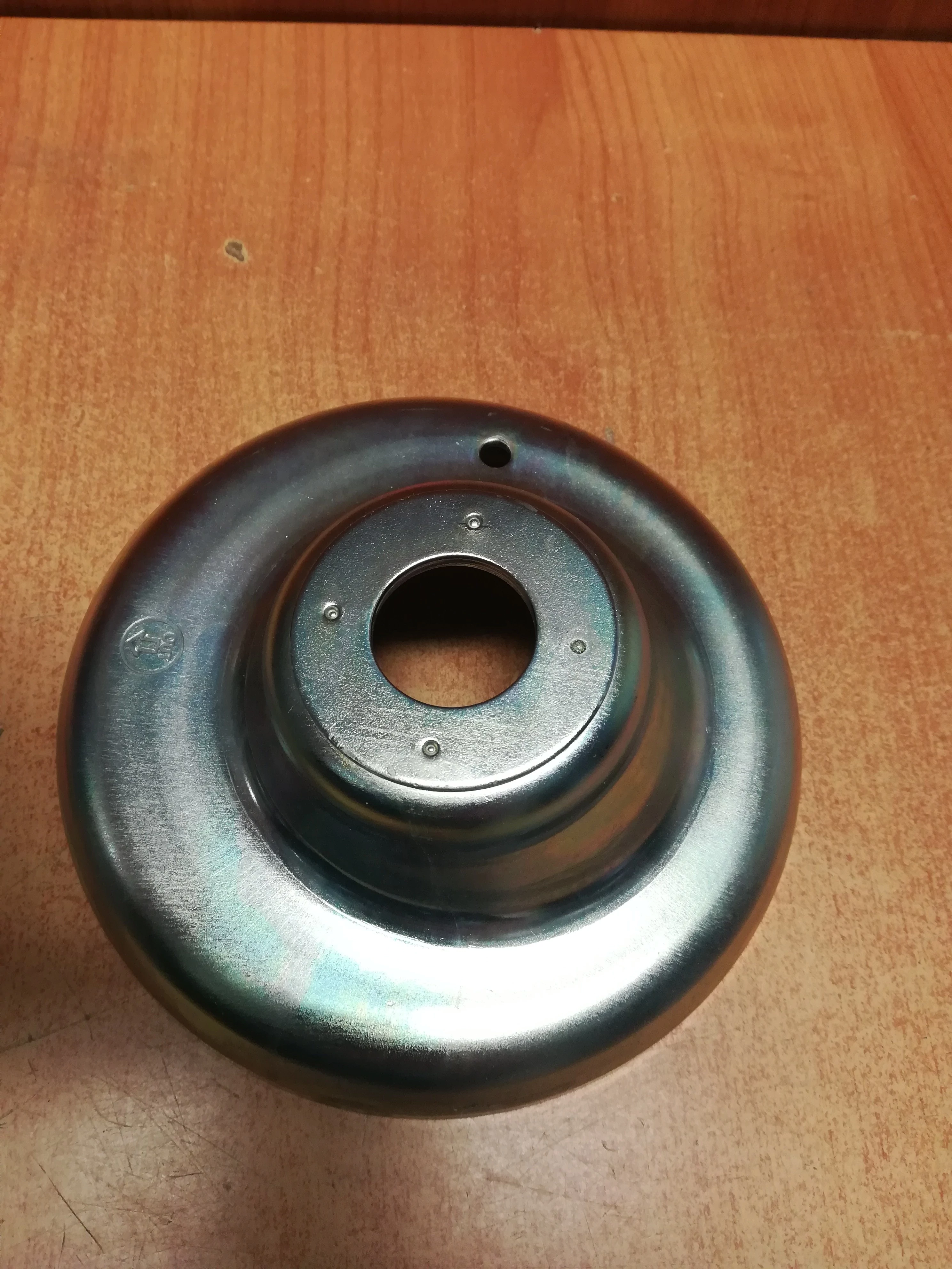 rugótányér rugó tányér SX4 felső (első lengéscsillapító) 41230-79J00, gyári