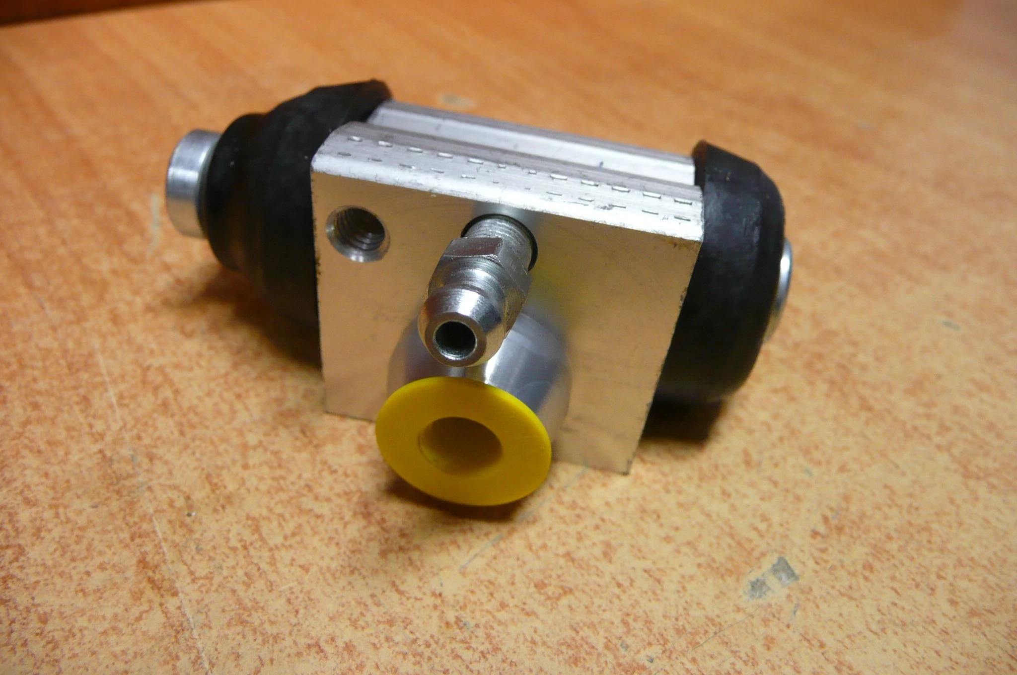 fékmunkahenger hátsó Swift 2005-2010, SX4, Splash,  53401-62J00, Japanparts