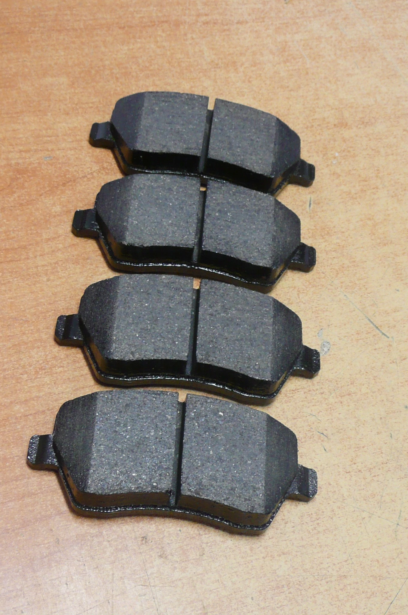 fékbetét Swift 2010-, garnitúra, 55810-68L00, Japanparts