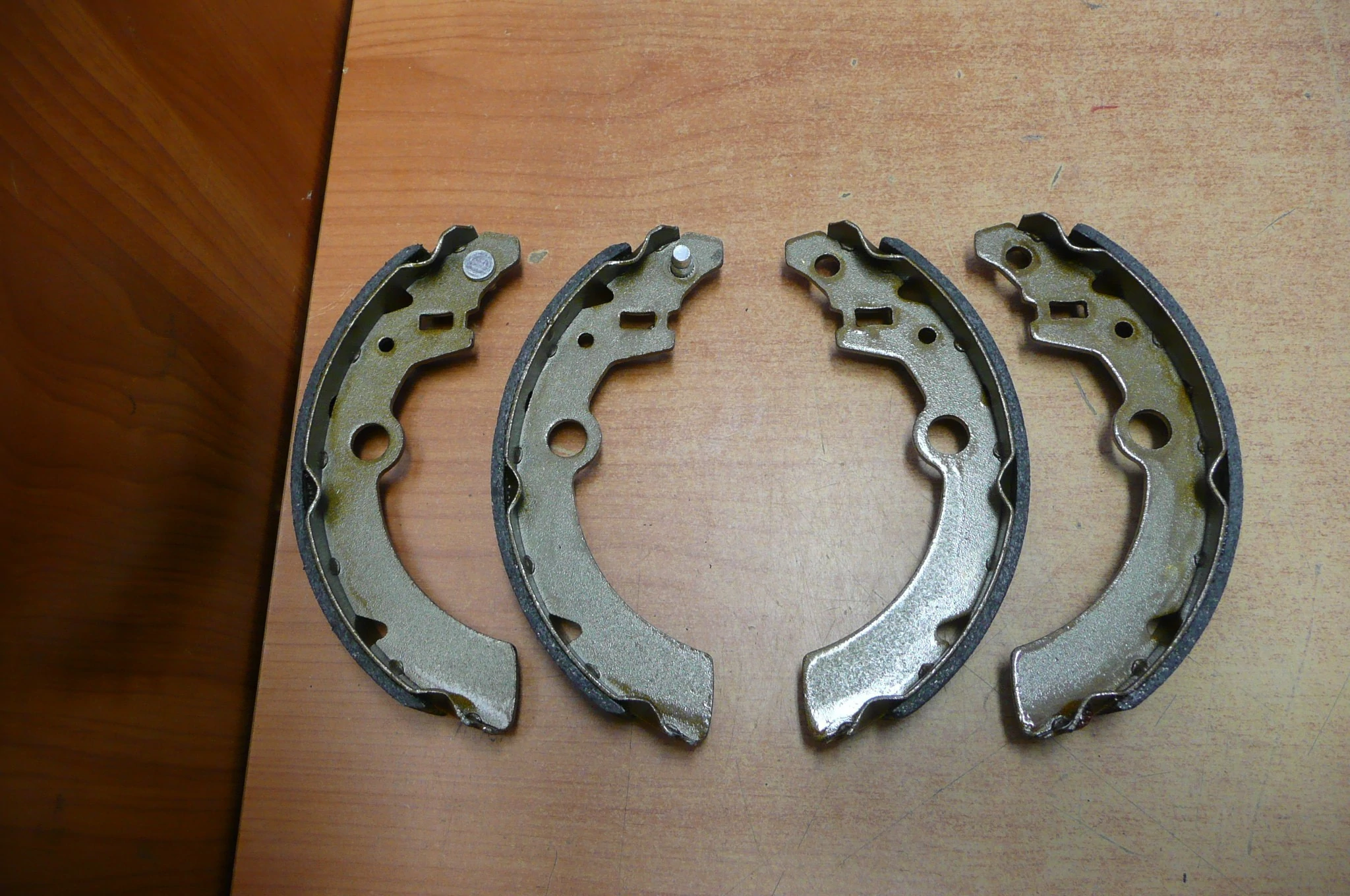 fékpofa szett Alto, Wagon-R,  53200-76G41, 53200-76G31, 53200-76G10, Olasz , Ashika