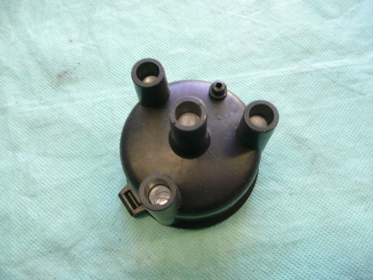 gyújtás elosztó fedél Maruti 800,  Denso rendszerű (barna színű), 33321-78110