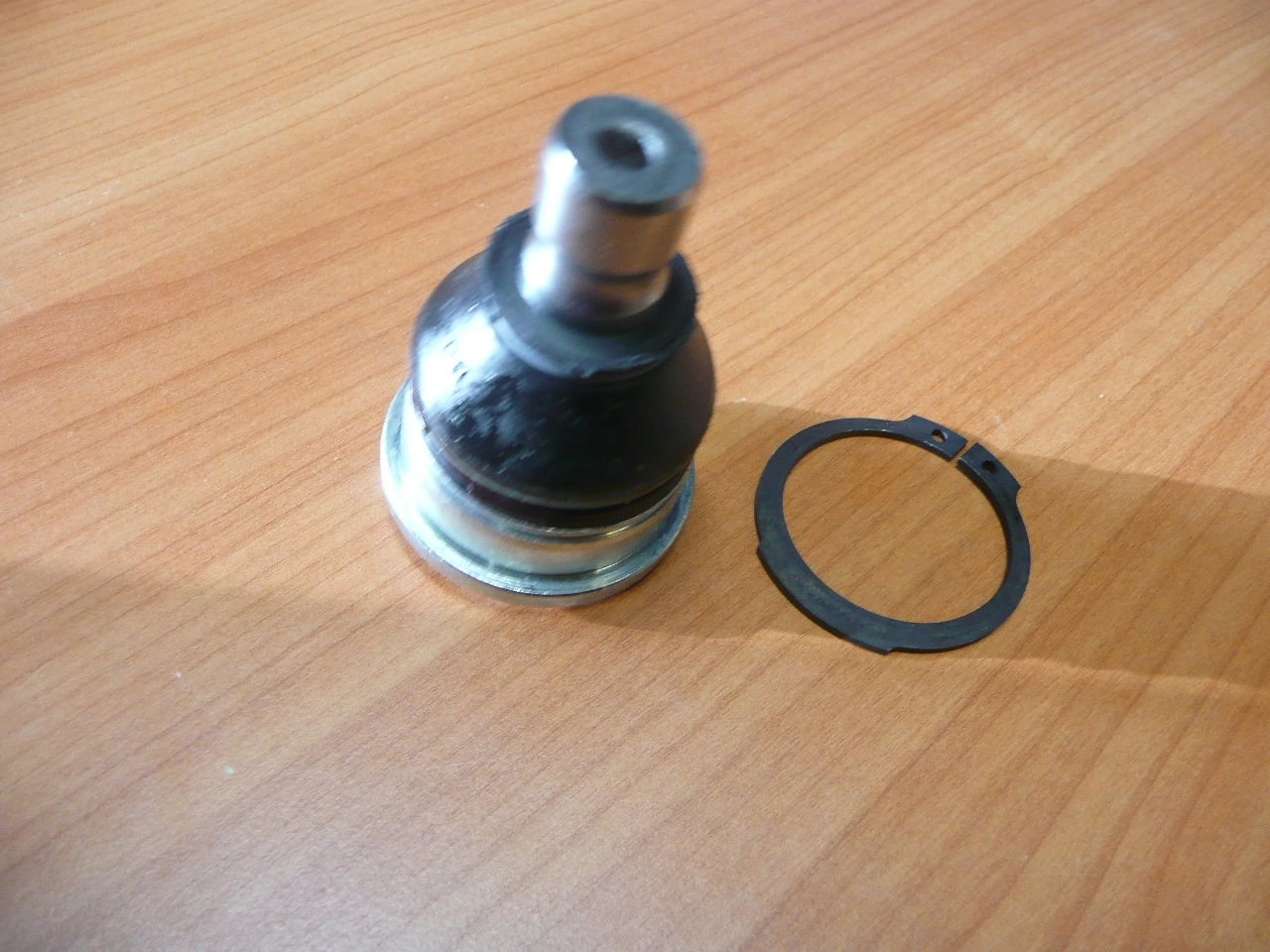 gömbfej első lengőkarba Swift 2005-, Splash, 45201-45202, 45202-62J00,  MOOG
