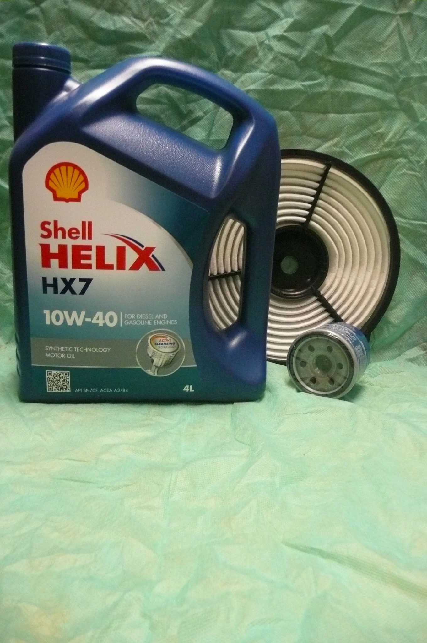 szervíz csomag szett olajcsere készlet Swift 1.0, 1.3 (8V) 2003-ig: Shell 10W40 4l. olaj + olajszűrő + levegőszűrő