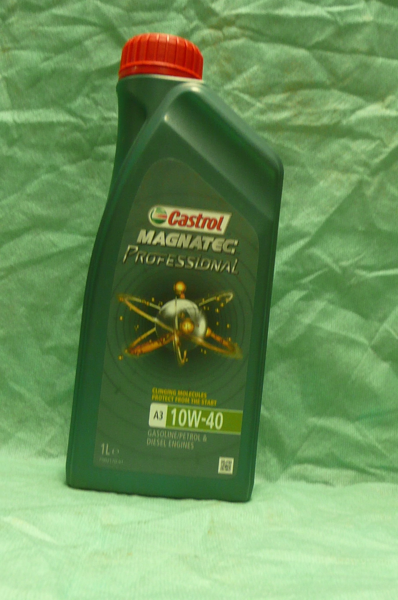 olaj motorba 10W40 Castrol Magnatec 1 literes,  olaj, motorolaj